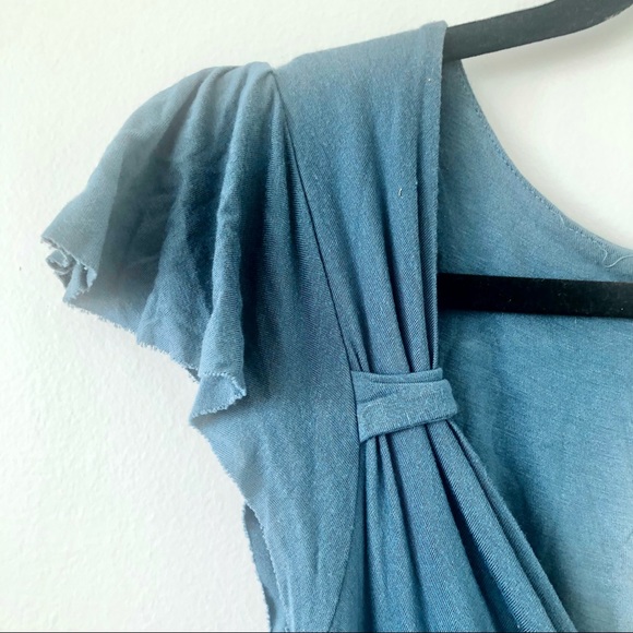 Blue open-back dress - Picture 3 of 9